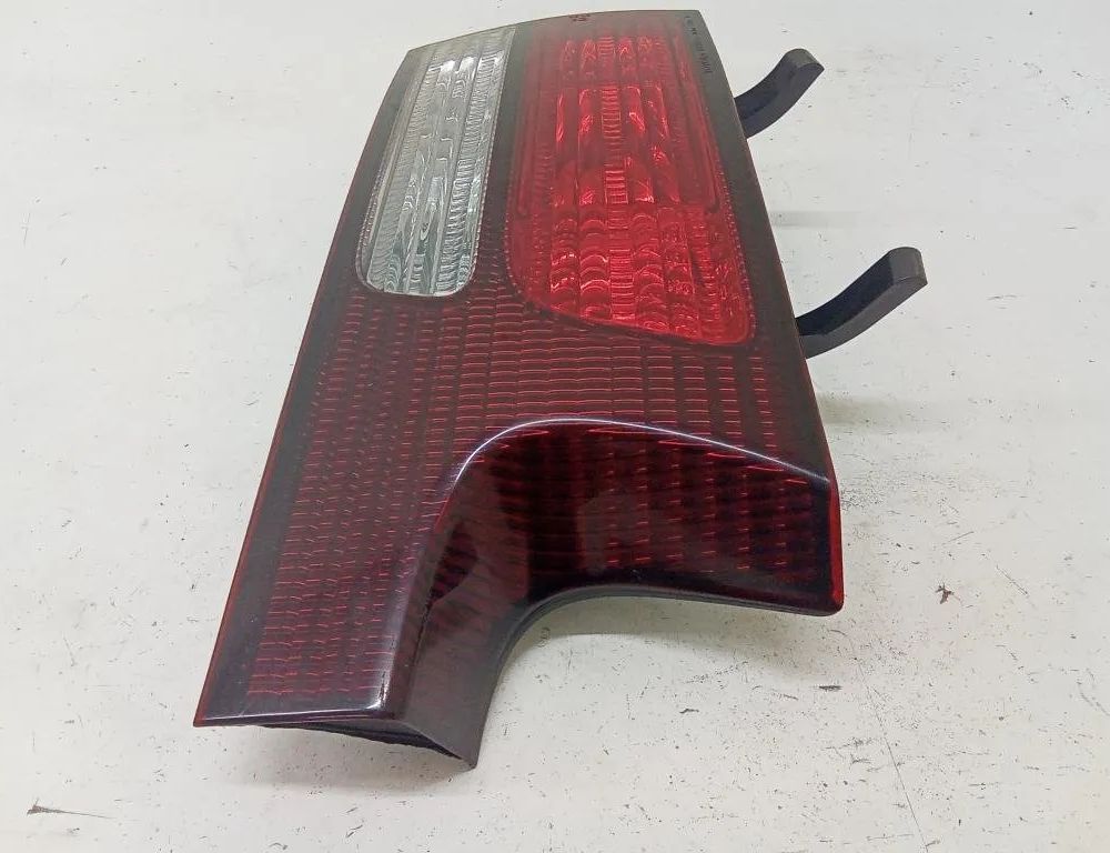 TOYOTA Previa 3 generation (2006-2019) Pravé zadní světlo na zadním víku 28144 32143142