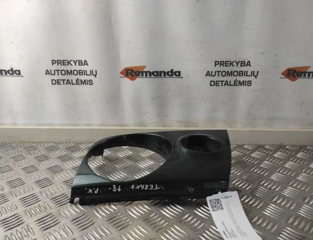 NISSAN Terrano 2 generation (1993-2006) Облицовка передней левой фары 624117F 31592183