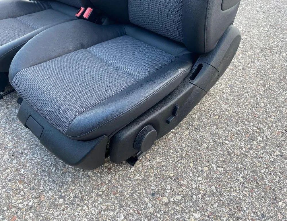 MERCEDES-BENZ C-Class W204/S204/C204 (2004-2015) Interior Seats W/ Door Cards Kit 30989621