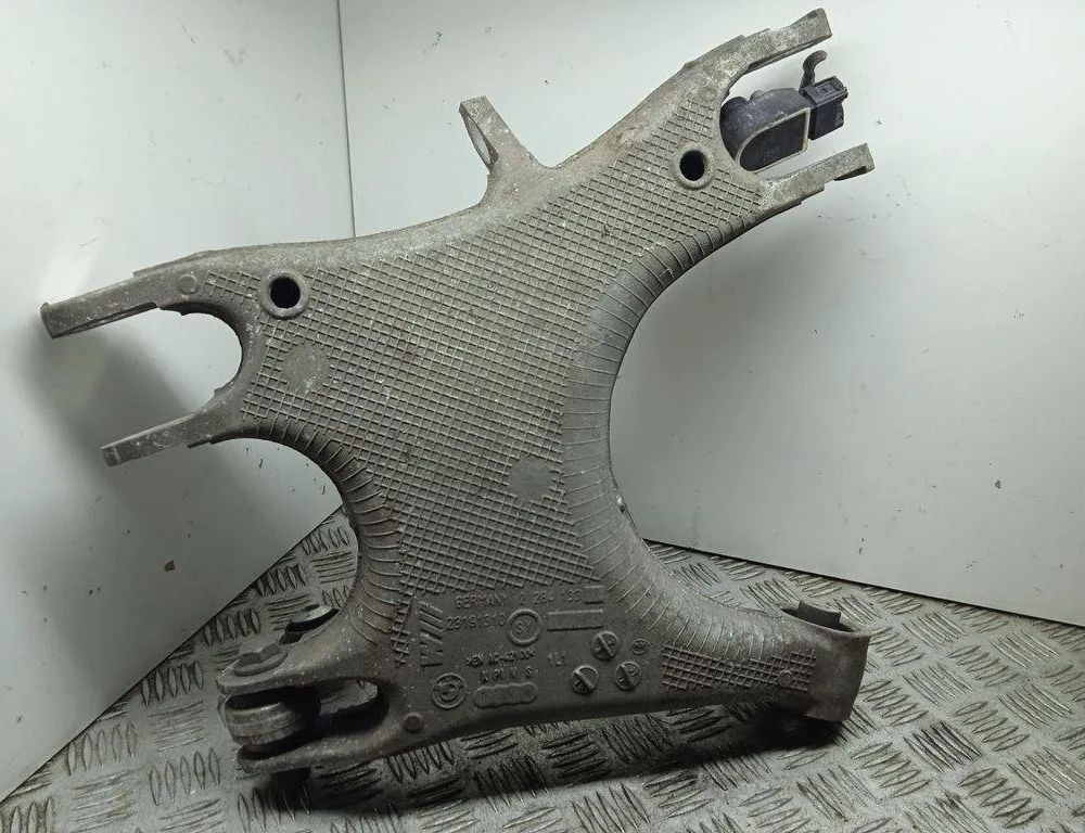 BMW M5 F10 (2011-2016) Další části karoserie 2284133 31163721