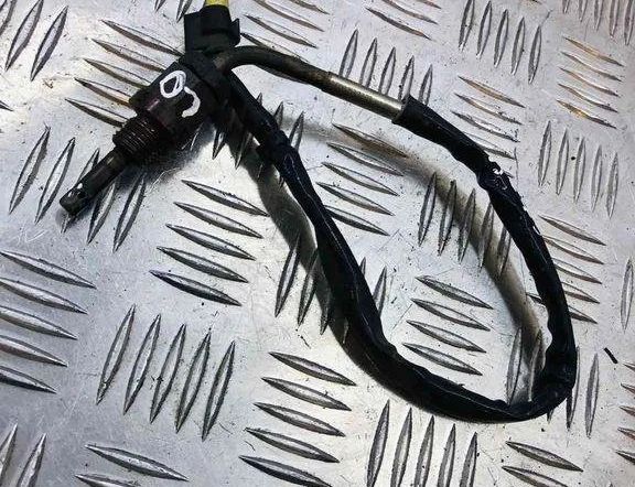 MERCEDES-BENZ C-Class W204/S204/C204 (2004-2015) Exhaust gas temperature sensor A0081532228 31814587