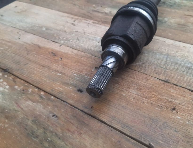 NISSAN X-Trail T30 (2001-2007) Полуось задняя правая 32809721