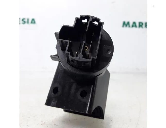 FIAT 500 2 generation (2008-2024) Замок зажигания 51800628,52180852 27741847