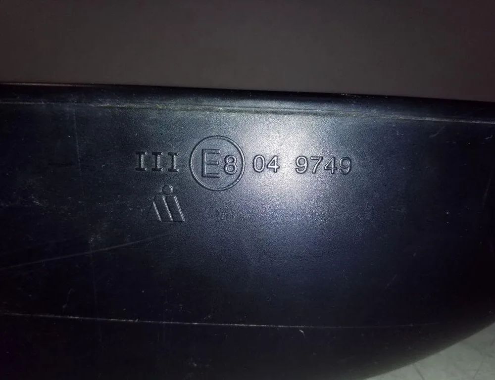 TOYOTA Corolla 12 generation E210 (2019-2024) Pravé křídlo zrcadlo E8049749 32169964