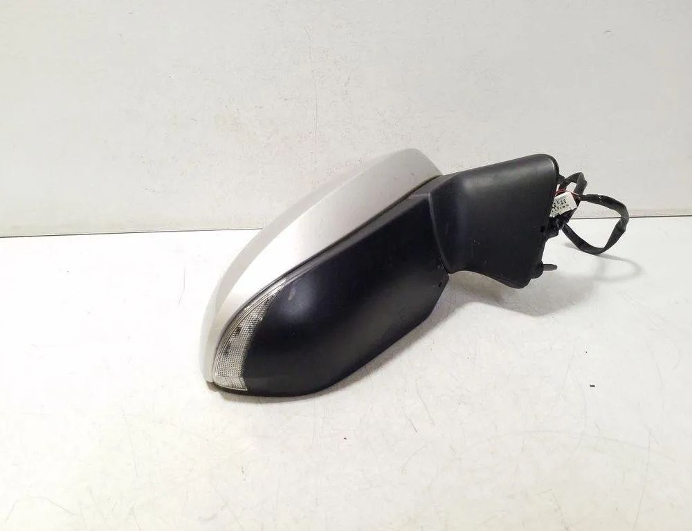 TOYOTA Corolla 12 generation E210 (2019-2024) Pravé křídlo zrcadlo E8049749 32169964