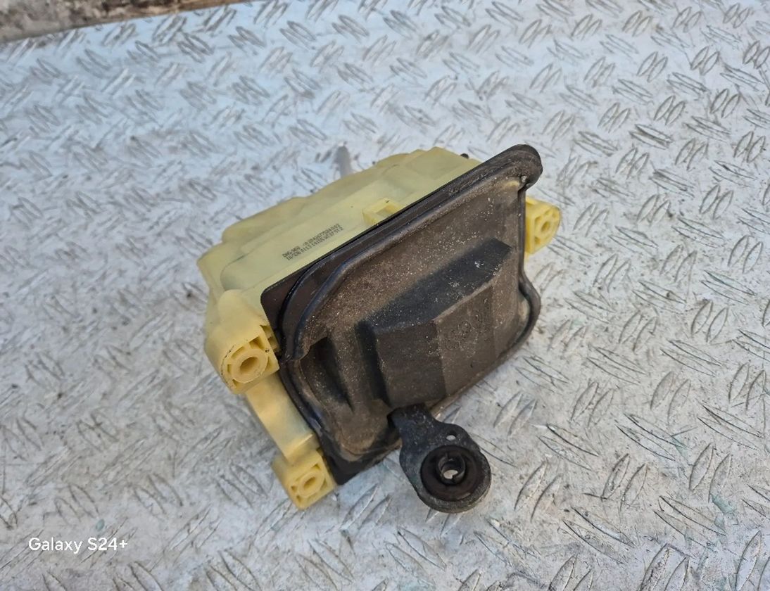 MERCEDES-BENZ C-Class W204/S204/C204 (2004-2015) Gearbox Selector A2042677524 30510080