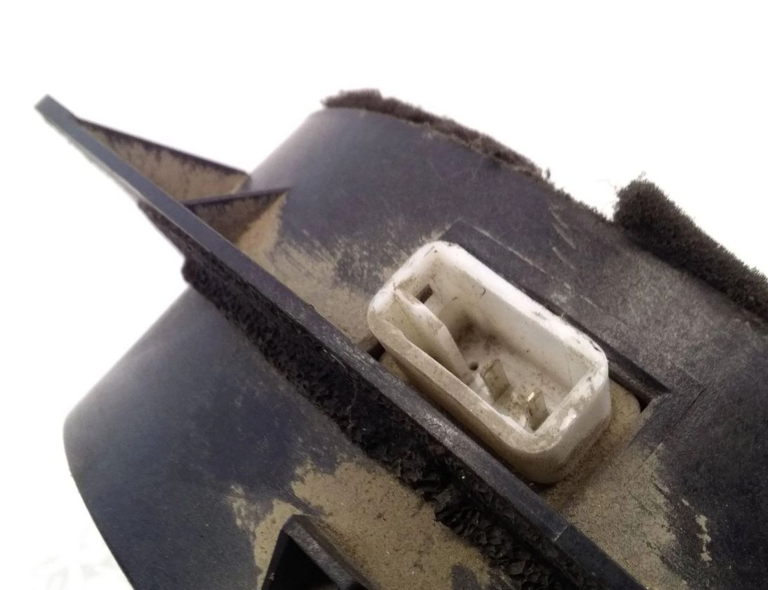 TOYOTA Yaris Verso 1 generation (1999-2006) Pravý přední dveřní reproduktor 8616052020 27659336