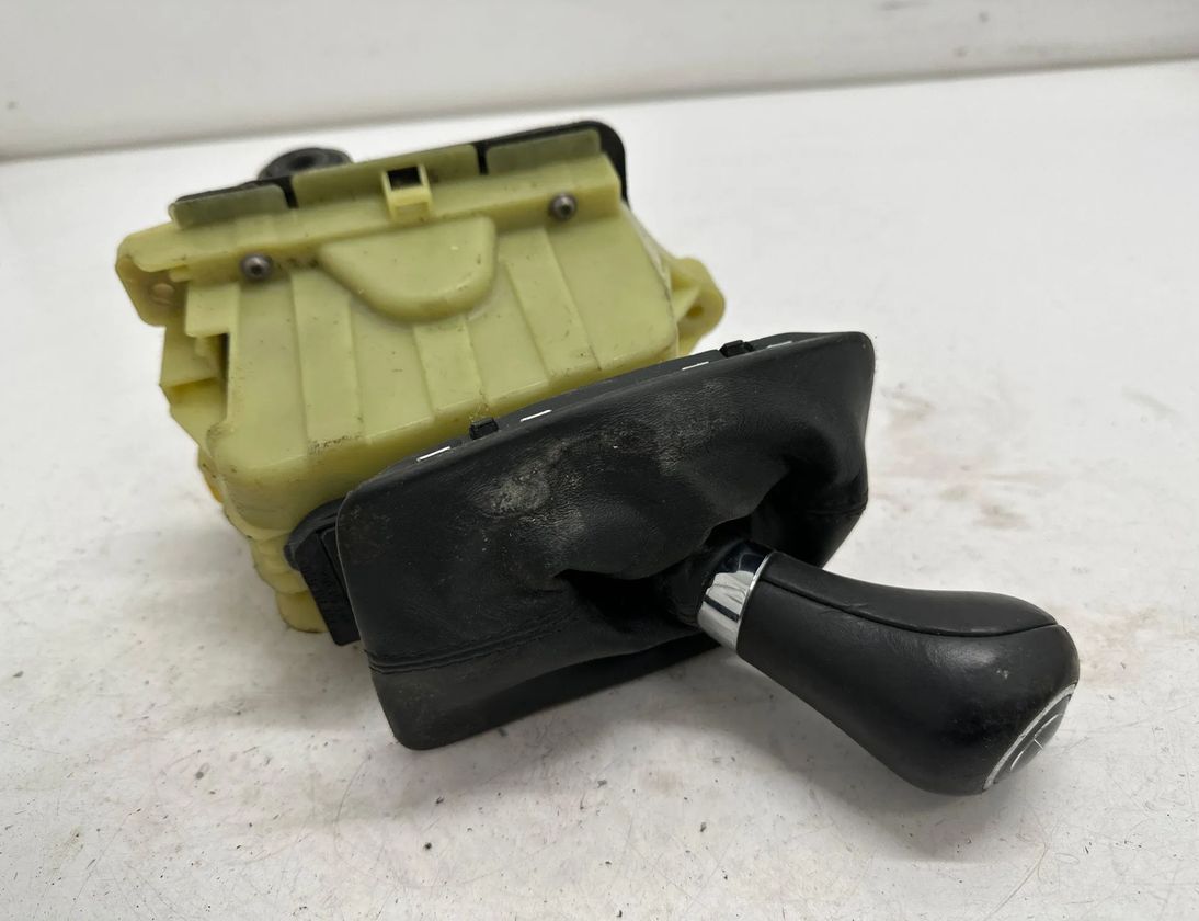 MERCEDES-BENZ C-Class W204/S204/C204 (2004-2015) Gear Shifting Mechanism A2042677524 30072812