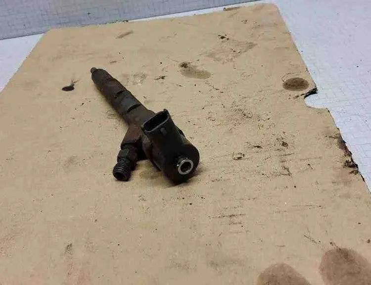 CHRYSLER Voyager 4 generation (2001-2007) Форсунка 0445110059 32628994