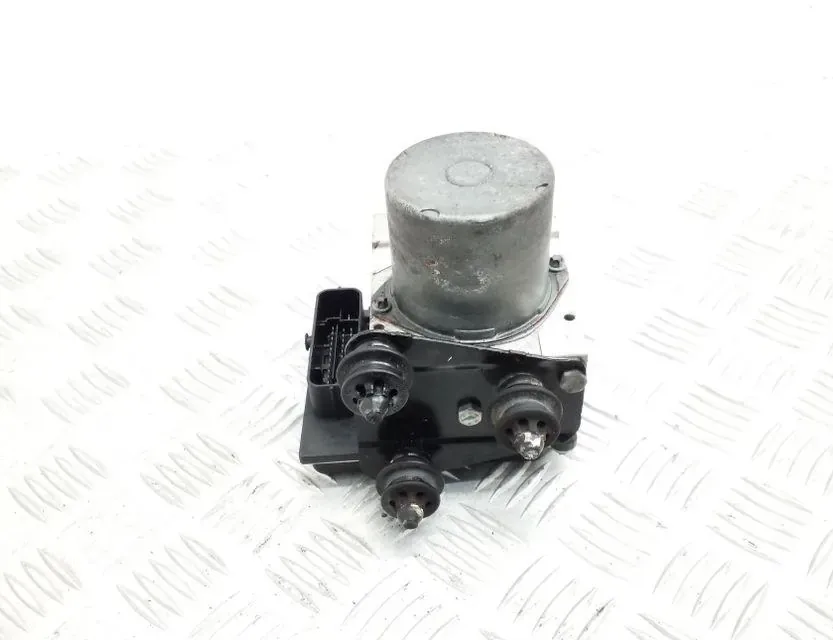 AUDI A4 B8/8K (2011-2016) ABS čerpadlo 8K0907379AL 34709537
