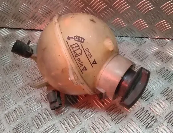 FORD Galaxy 1 generation (1995-2006) РАСШИРИТЕЛЬНЫЙ БАЧОК ОХЛАЖДАЮЩЕЙ ЖИДКОСТИ 7M0121407C 34133483