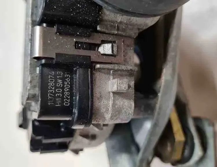 MERCEDES-BENZ E-Class W211/S211 (2002-2009) Mechanismus stěrače předního čelního skla 0390241801,2118200142,0228905631,A2118200442,3397020549 32712841