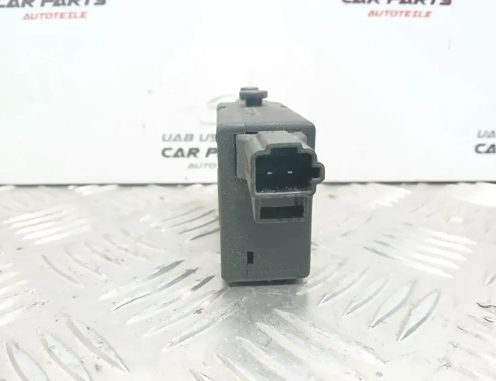 OPEL Zafira A (1999-2003) Centrální zamykací motor 90589918 31314594