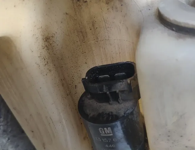 SAAB 95 1 generation (1959-1977) Nádrž na ostřikovač oken 24439253,12767700,13157637 20572605