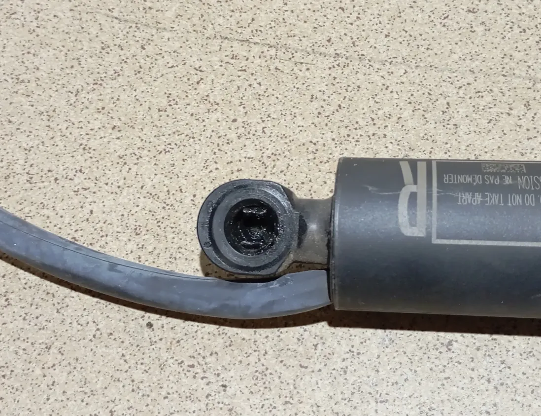 LEXUS NX 2 generation (2021-2023) Pravý plynový tlumič na zadní vrata 6891078032 34845457