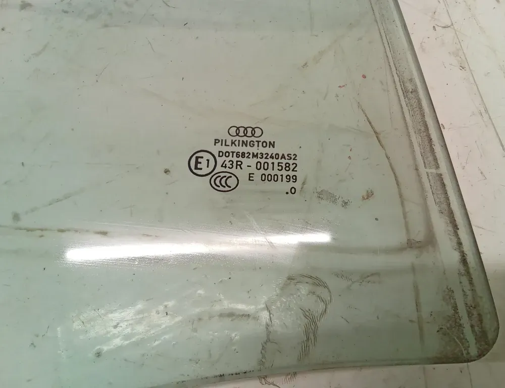 AUDI A4 B8/8K (2011-2016) Стекло боковых правых дверей 43R001582 34494059