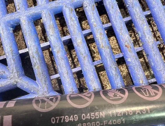 TOYOTA C-HR 1 generation (2016-2023) Pravý plynový tlumič na zadní vrata 68960F4061 34771006