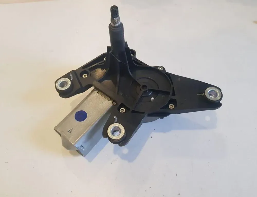 NISSAN Juke YF15 (2010-2020) Моторчик заднего стеклоочистителя 287101KA0A 34020031