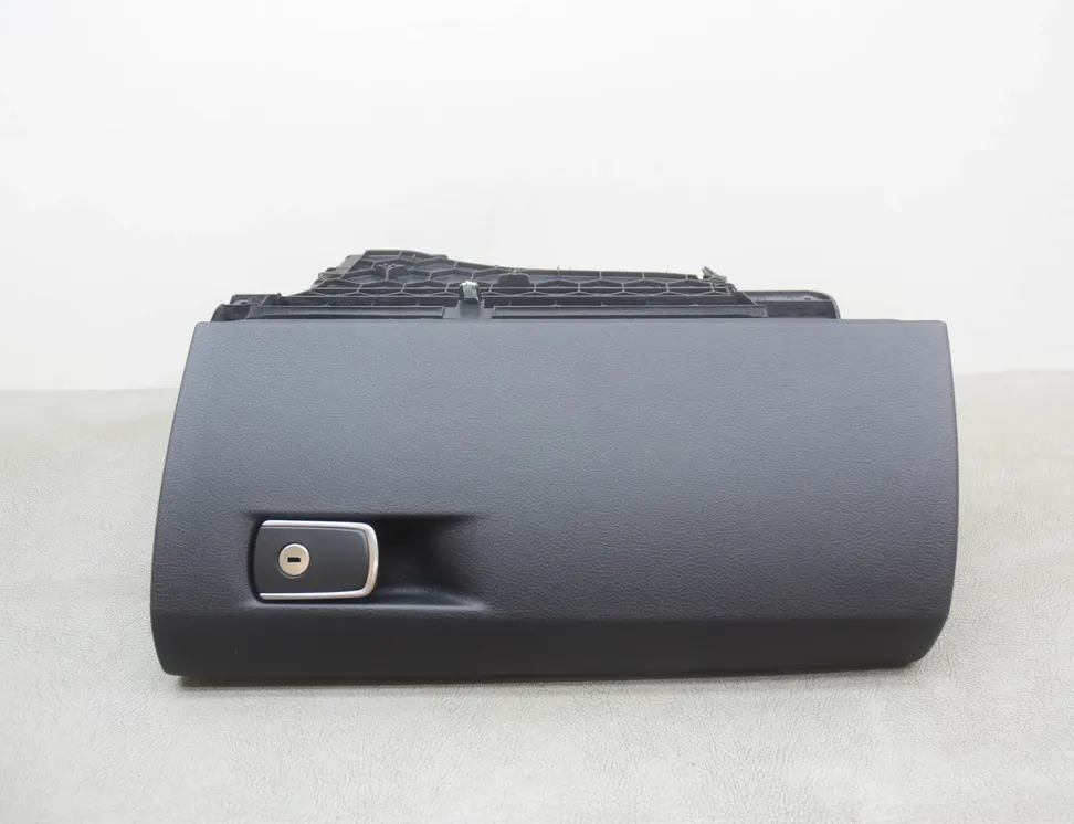 BMW 3 Series F30/F31 (2011-2020) Rukavice Box 9228284 14895106