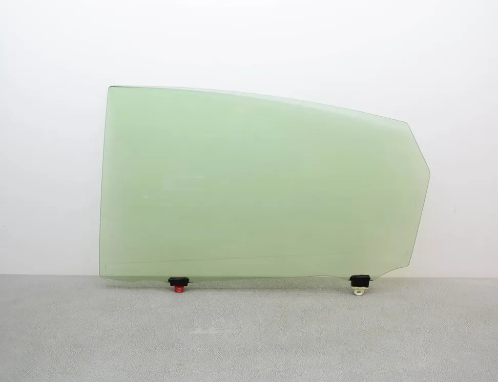 TOYOTA Prius 3 generation (XW30) (2009-2015) Zadní levé dveře sklo 43R-00122 27214069