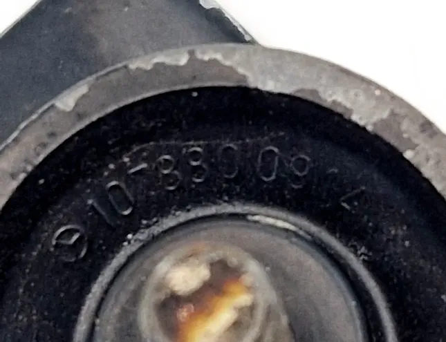 MERCEDES-BENZ SL-Class R107, C107 (1971-1989) Левый держатель заднего бампера A1078800914,1078800914 34059617