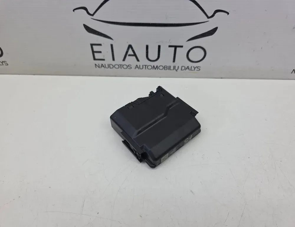 TOYOTA Yaris Cross 1 generation (2020-2023) Další řídící jednotky 82644K0100 33948493