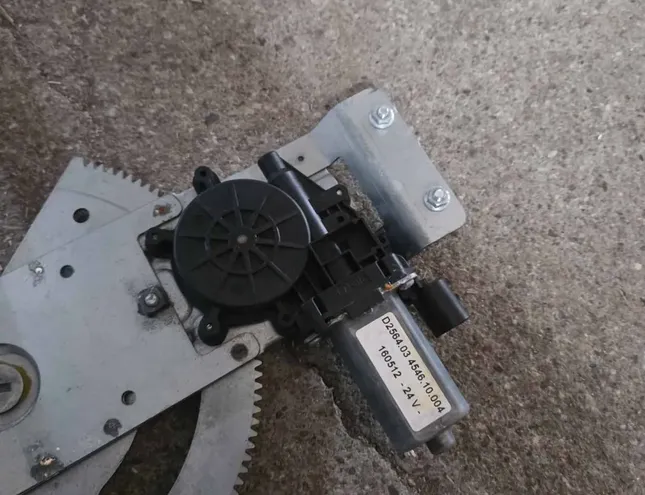 MERCEDES-BENZ ACTROS (1996-2002) Стеклоподъемник передней левой двери 350103929000,A0007200079,ac929 34283941