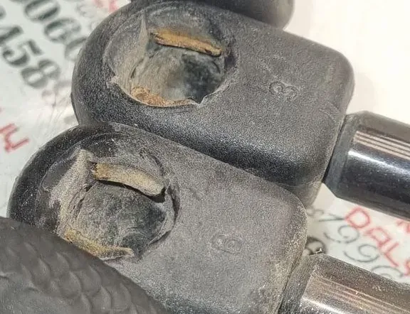 FORD Galaxy 3 generation (2015-2024) Levý plynový tlumič na zadní vrata 7M0827550D 33906406