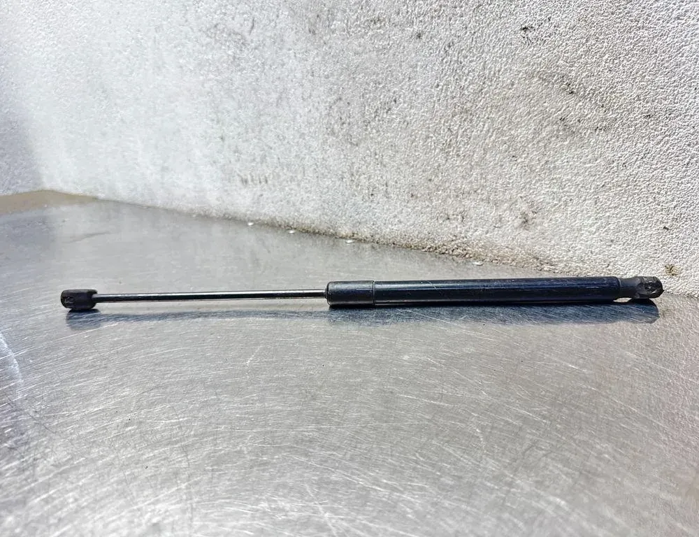 OPEL Vectra C (2002-2005) Levý plynový tlumič na zadní vrata 13241974 34470028