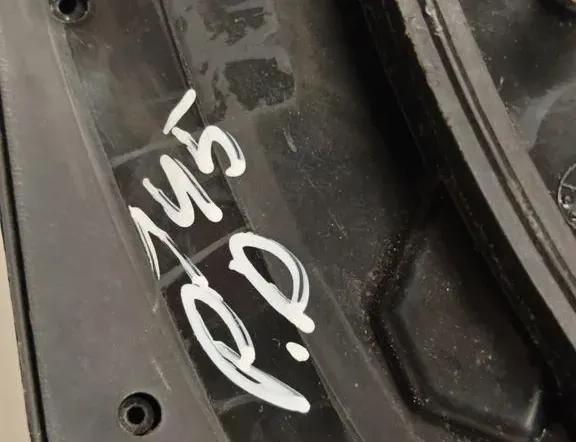 HYUNDAI ix35 1 generation (2009-2015) Зеркало передней правой двери E13027457 34040310