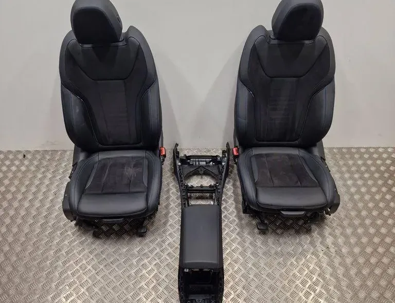 BMW 3 Series G20/G21/G28 (2018-2024) Interiérové sedadla s kity dveří 34052873