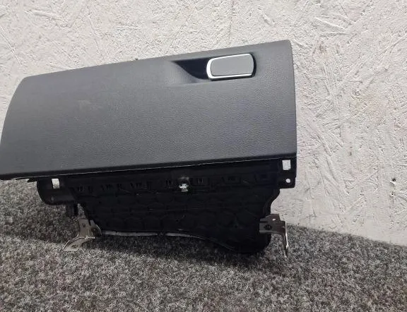 BMW 3 Series F30/F31 (2011-2020) Rukavice Box 9228284 34055088