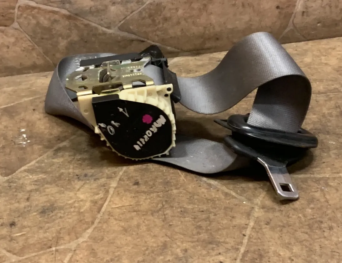 BMW X5 E53 (1999-2006) Levý přední bezpečnostní pás 33012849 34833014