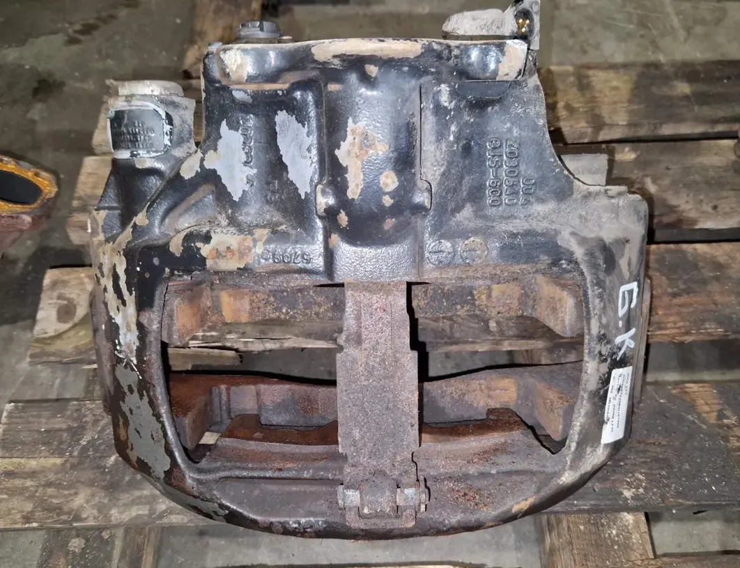 MAN TGS (2007-present) Супорт тормозов передний правый 81.50804-6637 33535738