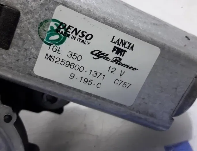FIAT 500 2 generation (2008-2024) Motor stěrače zadního okna MS2596001371,0051850871,0051791408,51791408,51850871,TGL350 27377440