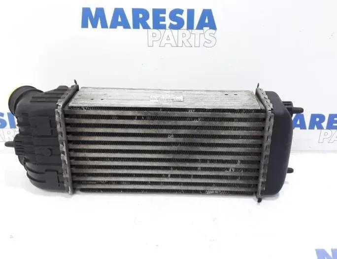 PEUGEOT 208 Peugeot 208 (2012-2015) Intercooler radiátor 9685426580,U2319003,1440P8 27881248