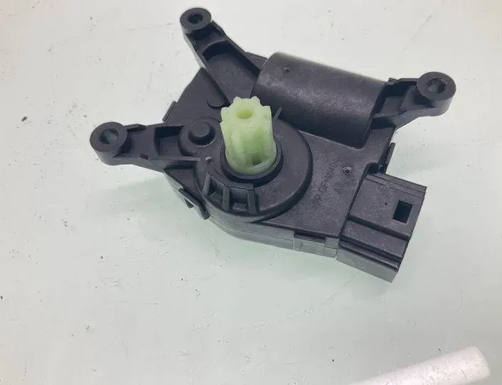 VOLVO XC40 1 generation (2017-2024) Pravý plynový tlumič na zadní vrata 32226714 22247919