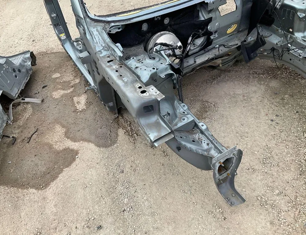 LAND ROVER Discovery Sport 1 generation (2014-2024) Pravý přední čtvrtletí panel 33805579