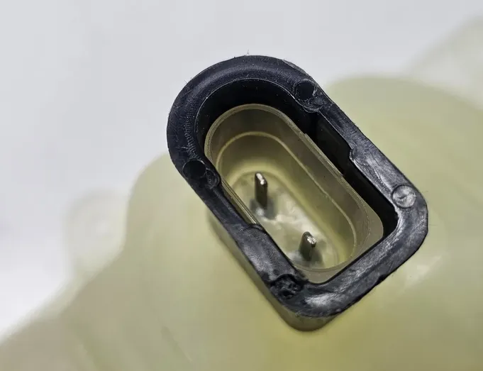 AUDI A4 B7/8E (2004-2008) РАСШИРИТЕЛЬНЫЙ БАЧОК ОХЛАЖДАЮЩЕЙ ЖИДКОСТИ 8D0121403L,107519755 34268482