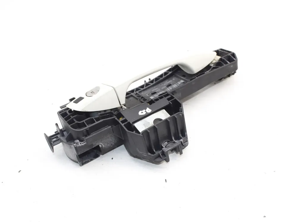 MERCEDES-BENZ C-Class W204/S204/C204 (2004-2015) Наружная ручка передней правой двери A2047602234 34065758