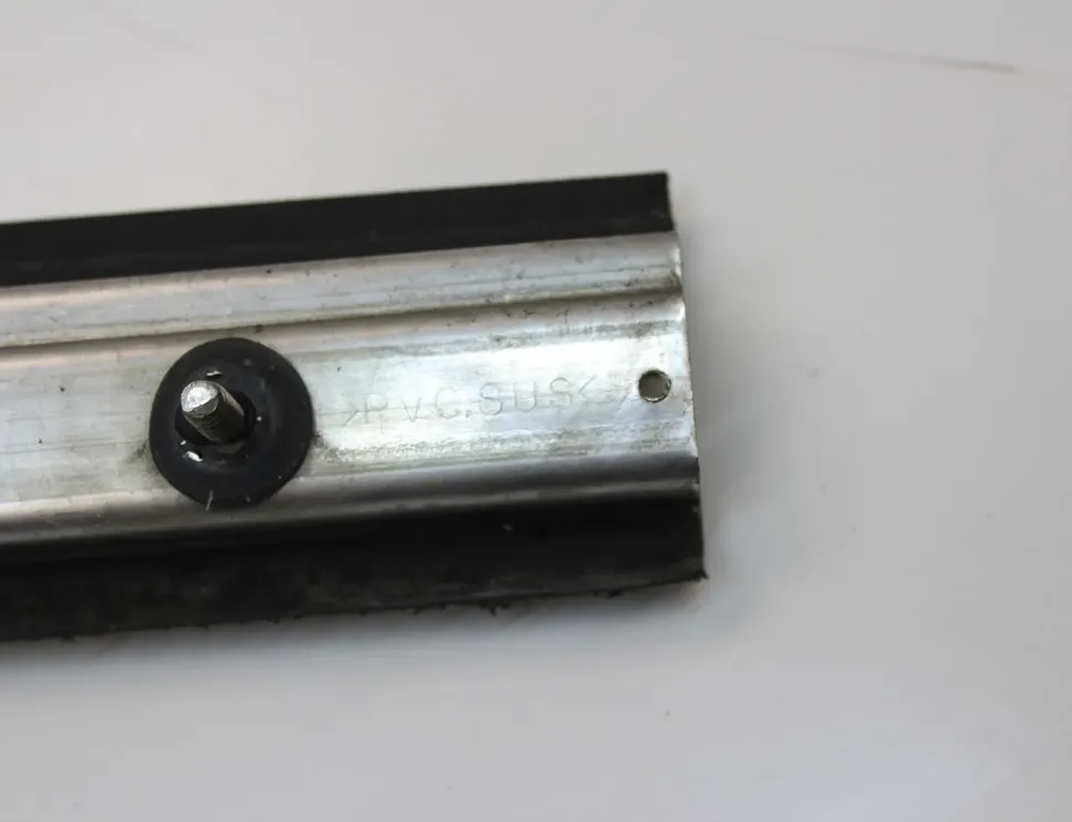 NISSAN NV200 1 generation (2009-2023)  Рельс раздвижной двери 33332005