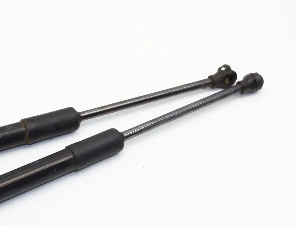 TOYOTA Yaris 4 generation (2020-2023) Sada plynových pružin kufru 68950-0WD20 33366972