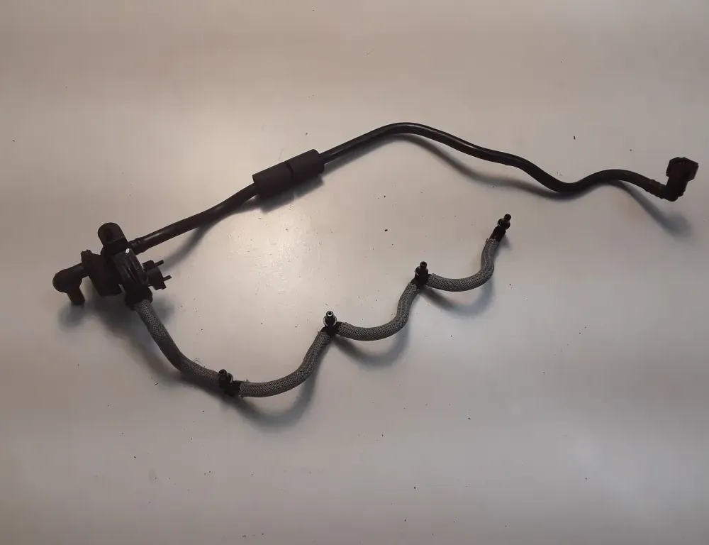 NISSAN X-Trail T32 (2013-2022) Palivový návratový potrubí X215147 34855709