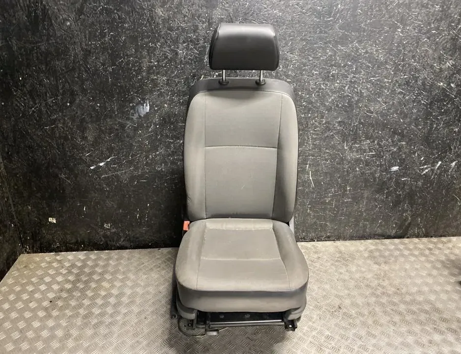 VOLKSWAGEN Transporter T6 (2015-2024) Levý přední sedadlo 34856349