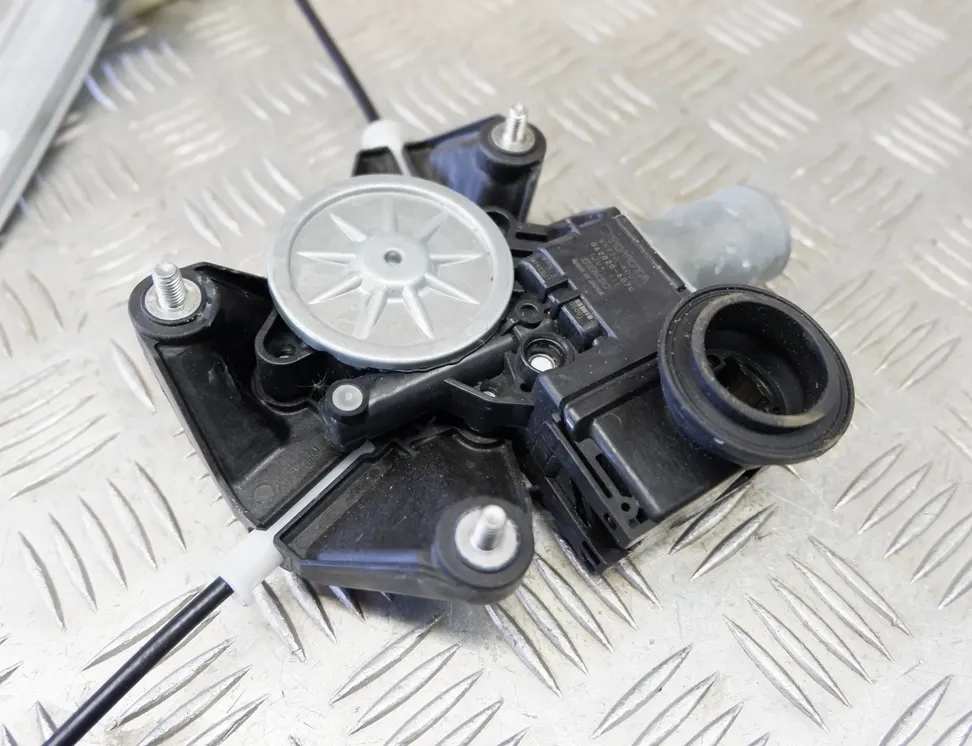 TOYOTA Yaris 4 generation (2020-2023) Regulátor okna levých předních dveří 69820-K0010,85720-K0020 29067031