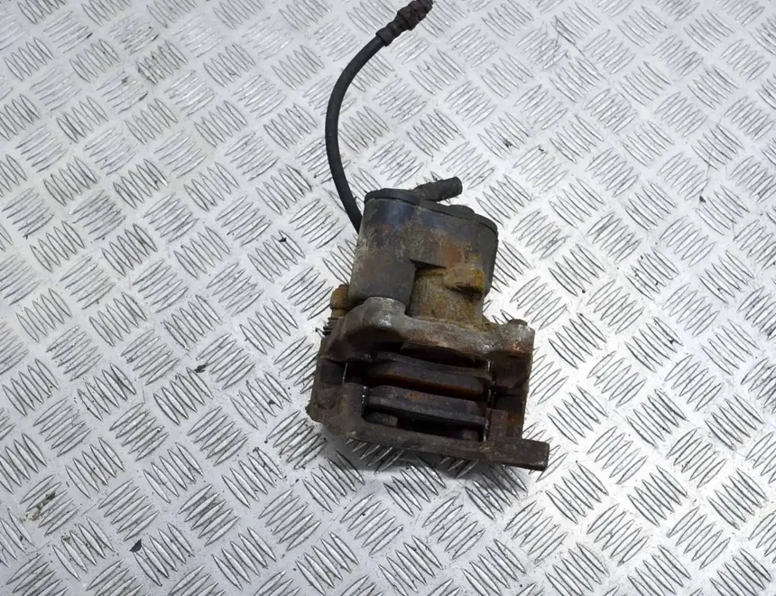 VOLKSWAGEN Passat B7 (2010-2015) Rear Left Brake Caliper 32332267K 13535970