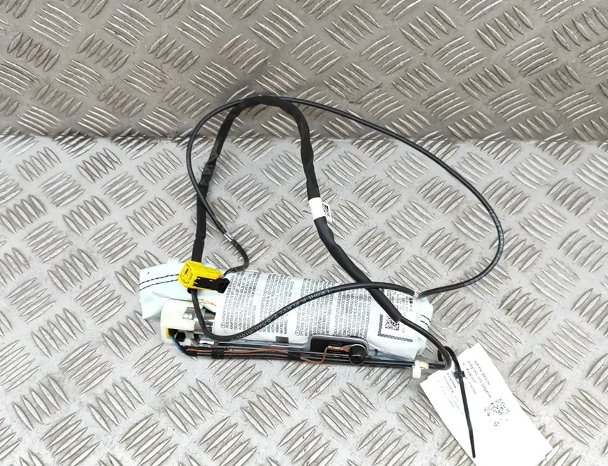 AUDI Q3 8U (2011-2020) Pravé přední sedadlo Airbag SRS 8U0880242A 24460247