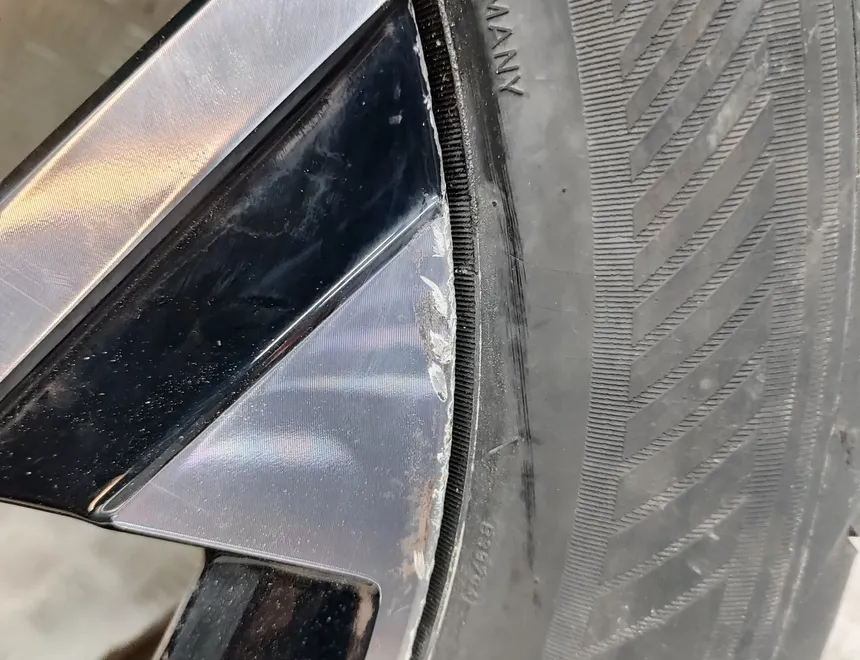 PEUGEOT 2008 2 generation (2019-2023) Wheel Set 9849269080 27814511