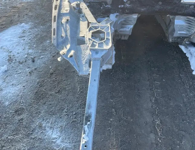 FERRARI California 1 generation (2008-2017) Pravý přední čtvrtletí panel 33787518