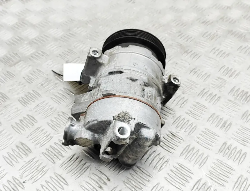 MERCEDES-BENZ A-Class W177 (2018-2024) Air Condition Pump A0008304202 33958445